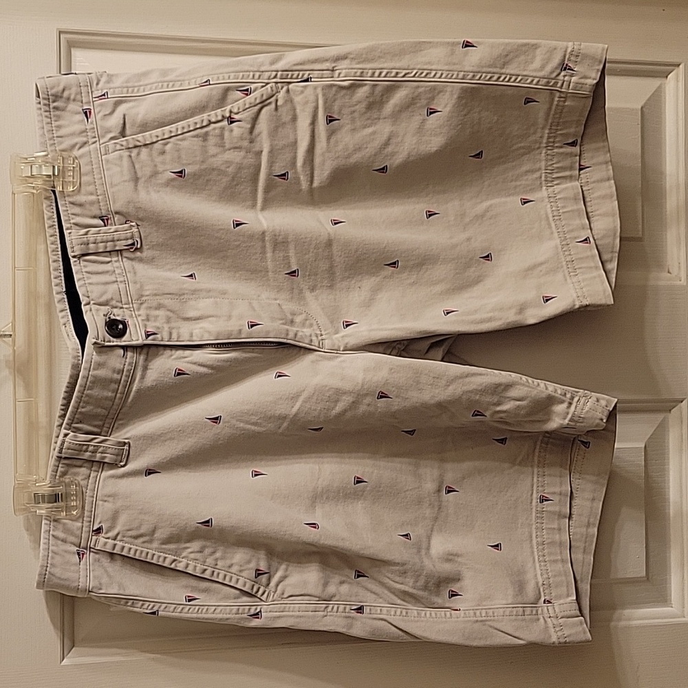 St. John's bay flat front shorts